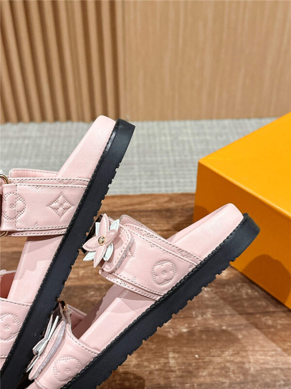 Louis Vuitton LV Sunset Flat Comfort Mule in pink - Image 8