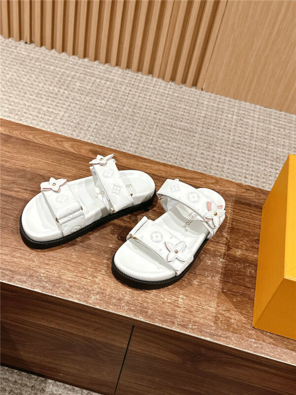 Louis Vuitton LV Sunset Flat Comfort Mule - Image 5