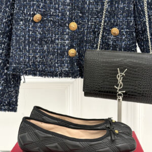 Valentino Garavani Black Quiltie 67 Ballerina Flats