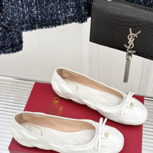 Valentino Garavani White Quiltie 67 Ballerina Flats