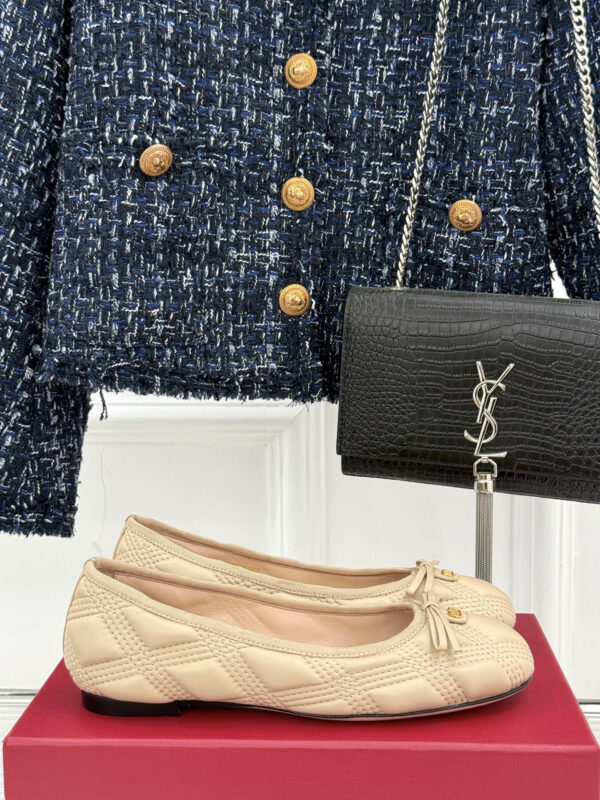 Valentino Garavani Quiltie 67 Ballerina Flats Beige - Image 7