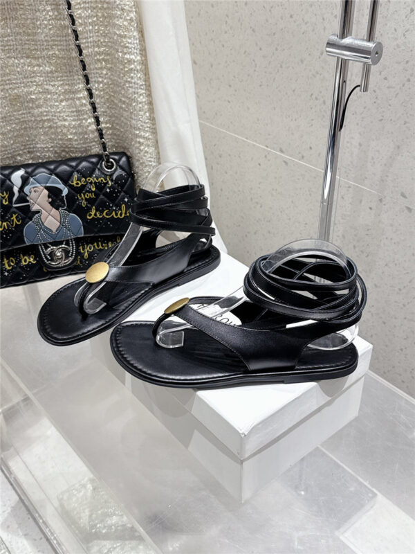 The Row Beach Brown Flat Sandals Black - Image 2