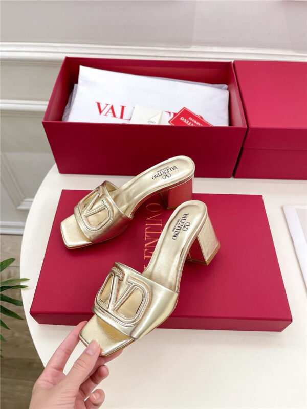 Valentino Garavani VLogo Slide Sandals Gold - Image 2