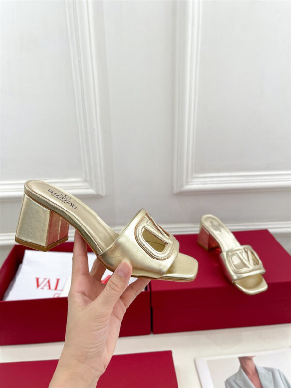 Valentino Garavani VLogo Slide Sandals Gold - Image 3