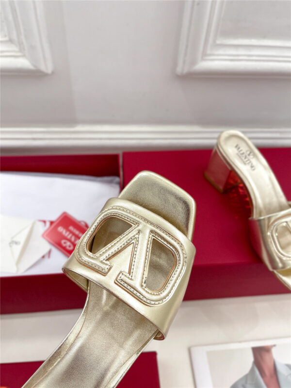 Valentino Garavani VLogo Slide Sandals Gold - Image 7
