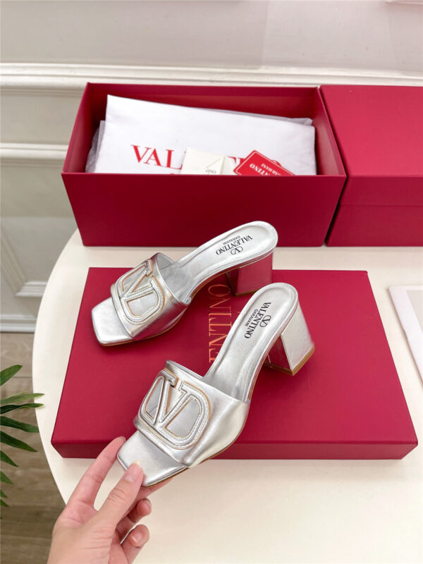Valentino Garavani VLogo Slide Sandals Silver - Image 5